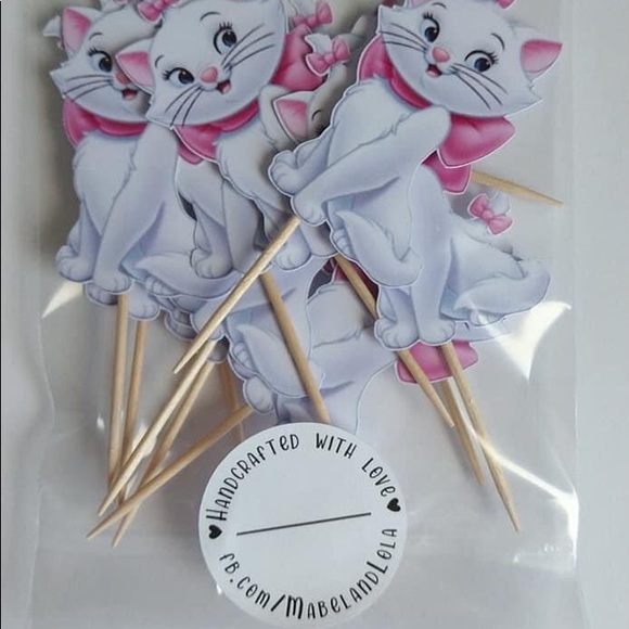 Marie Aristocats Cupcake Toppers Set of 24 - Picture 5 of 5